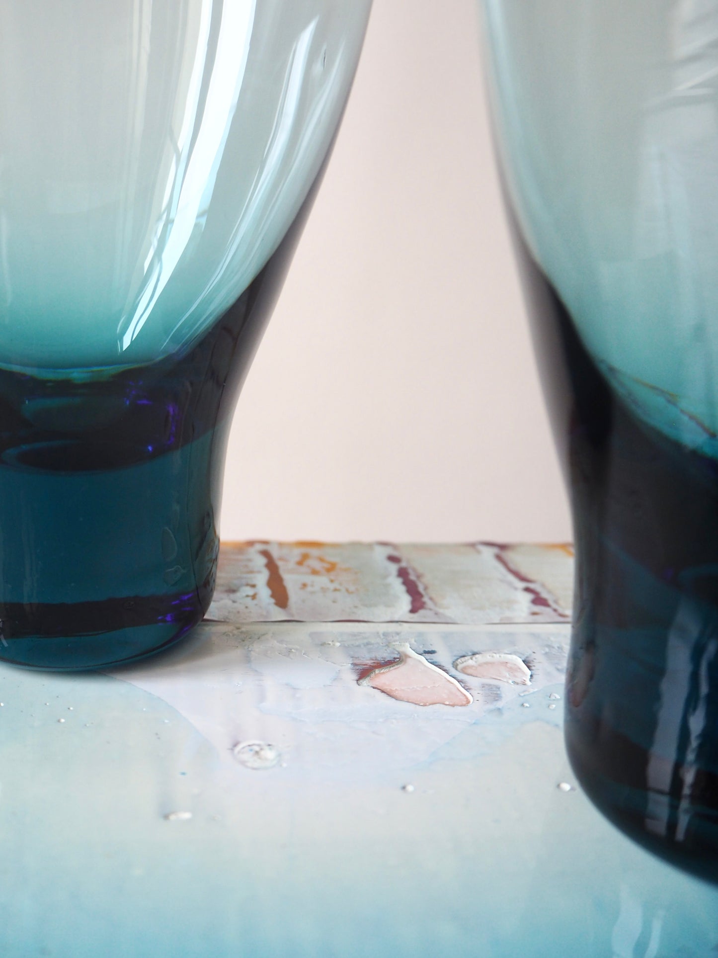 Les verres coniques bleus fumés