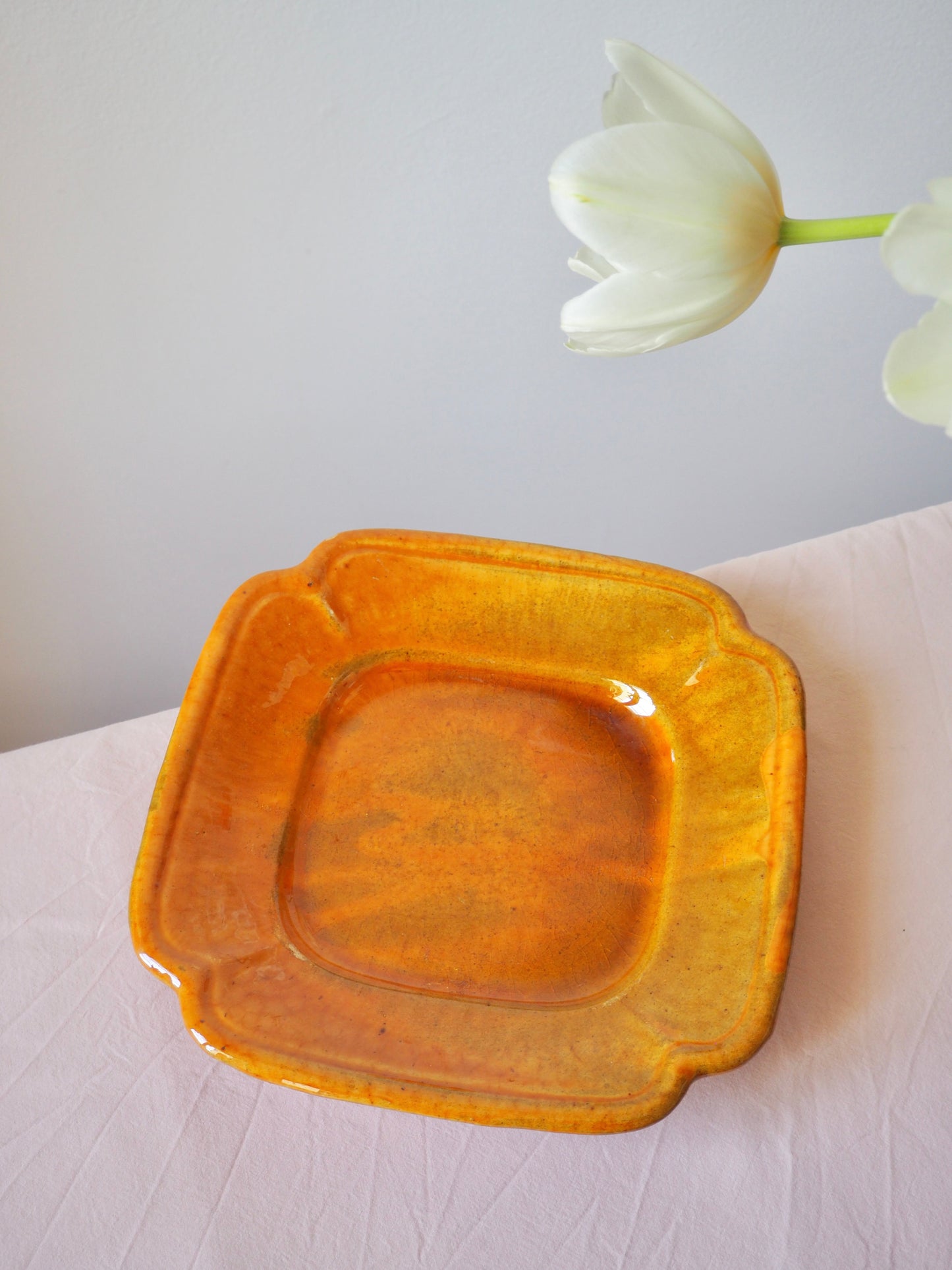 Assiettes en céramique Biot
