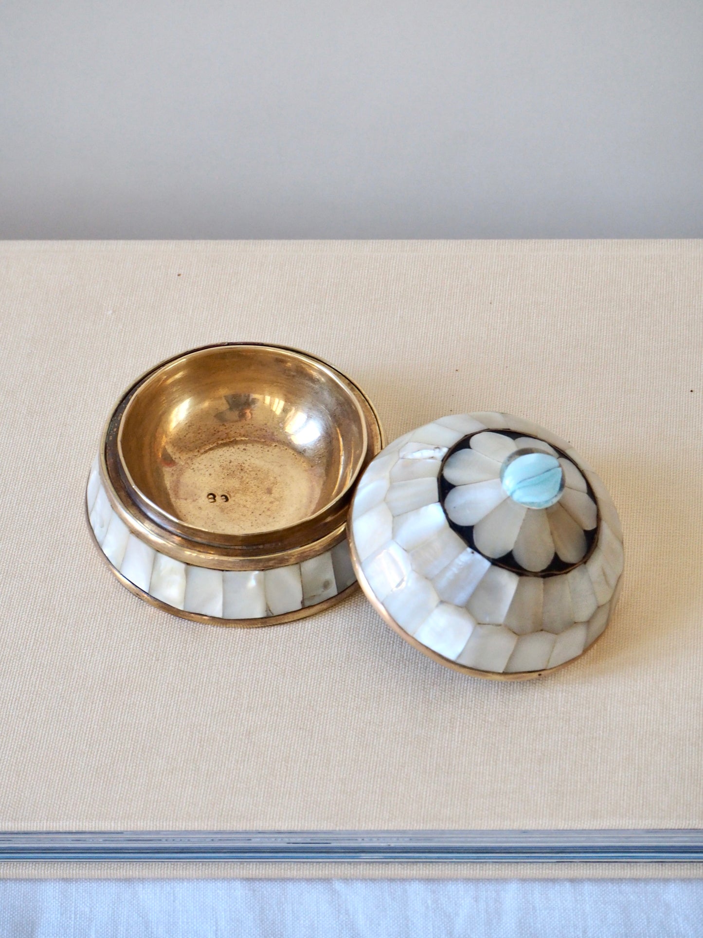 La boîte à bijoux nacrée