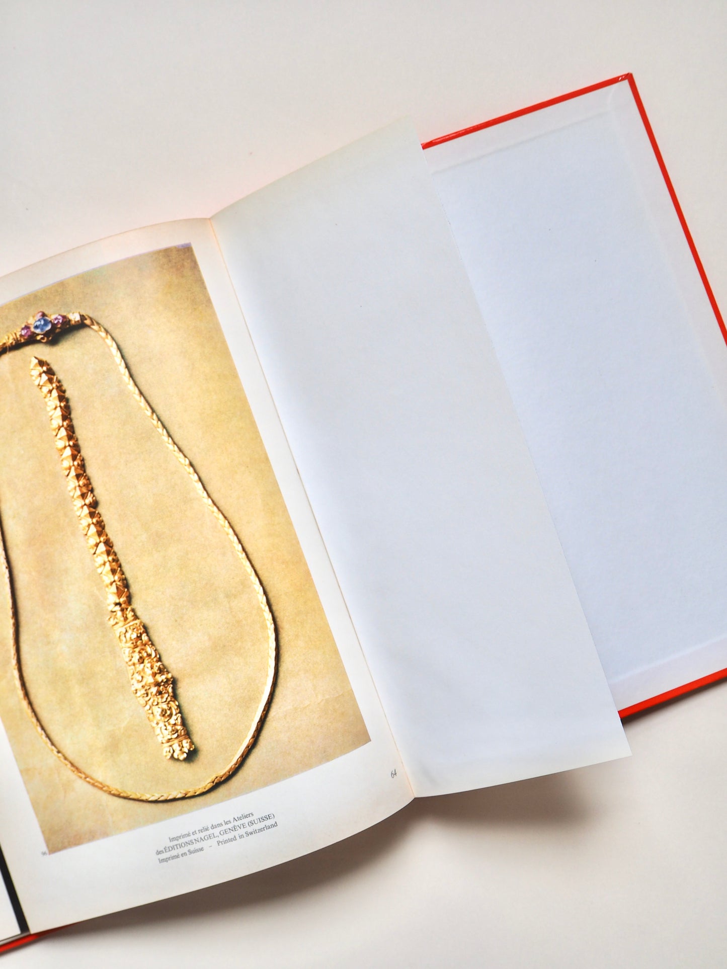 Bijoux, l'art ancien de l'humanité
