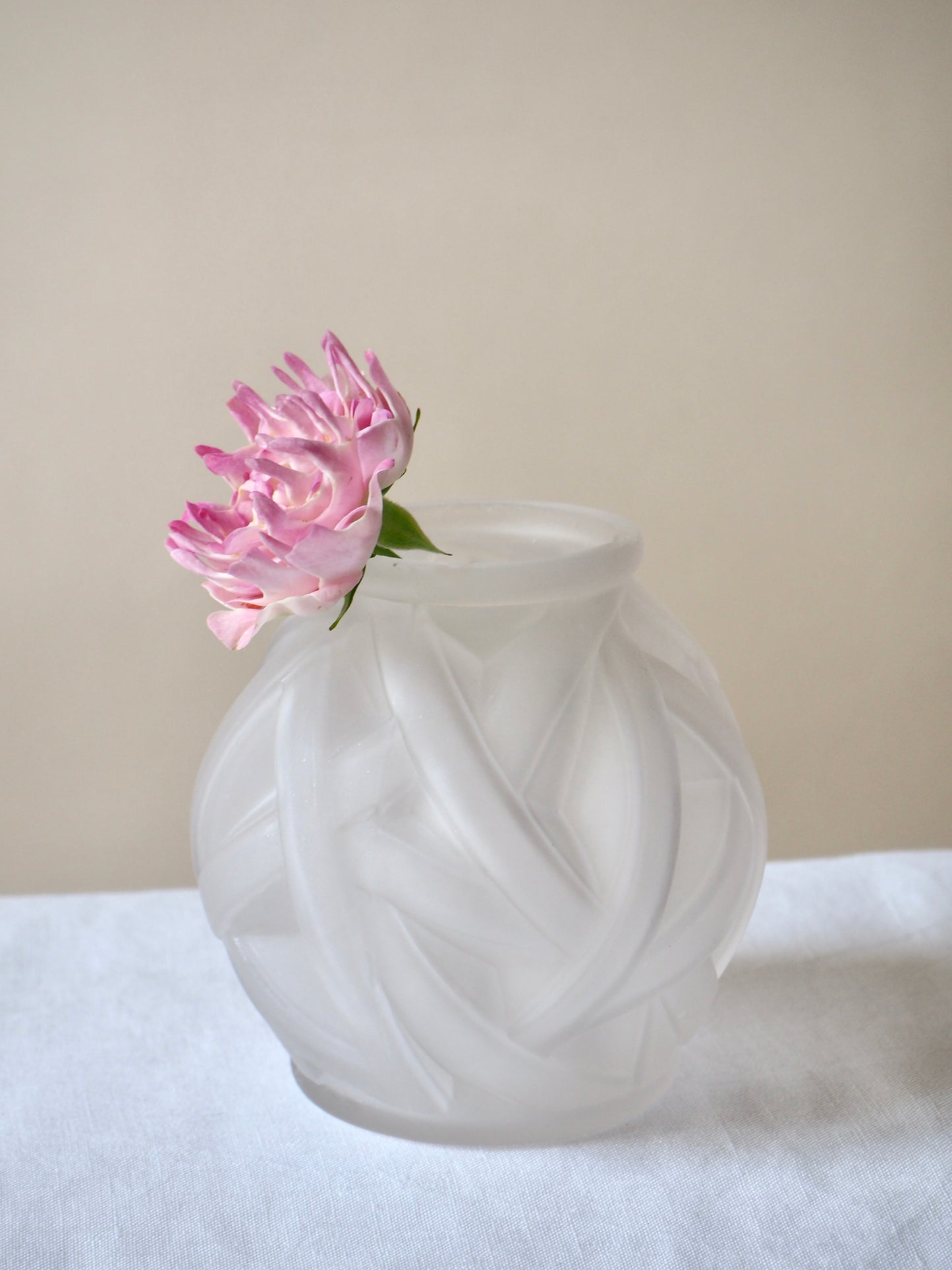 Le vase boule art déco
