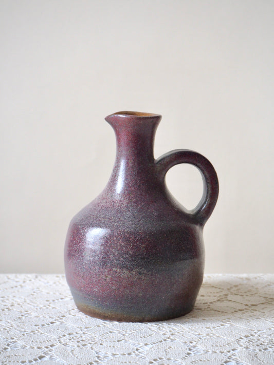 Petit pichet en grès gris rosé