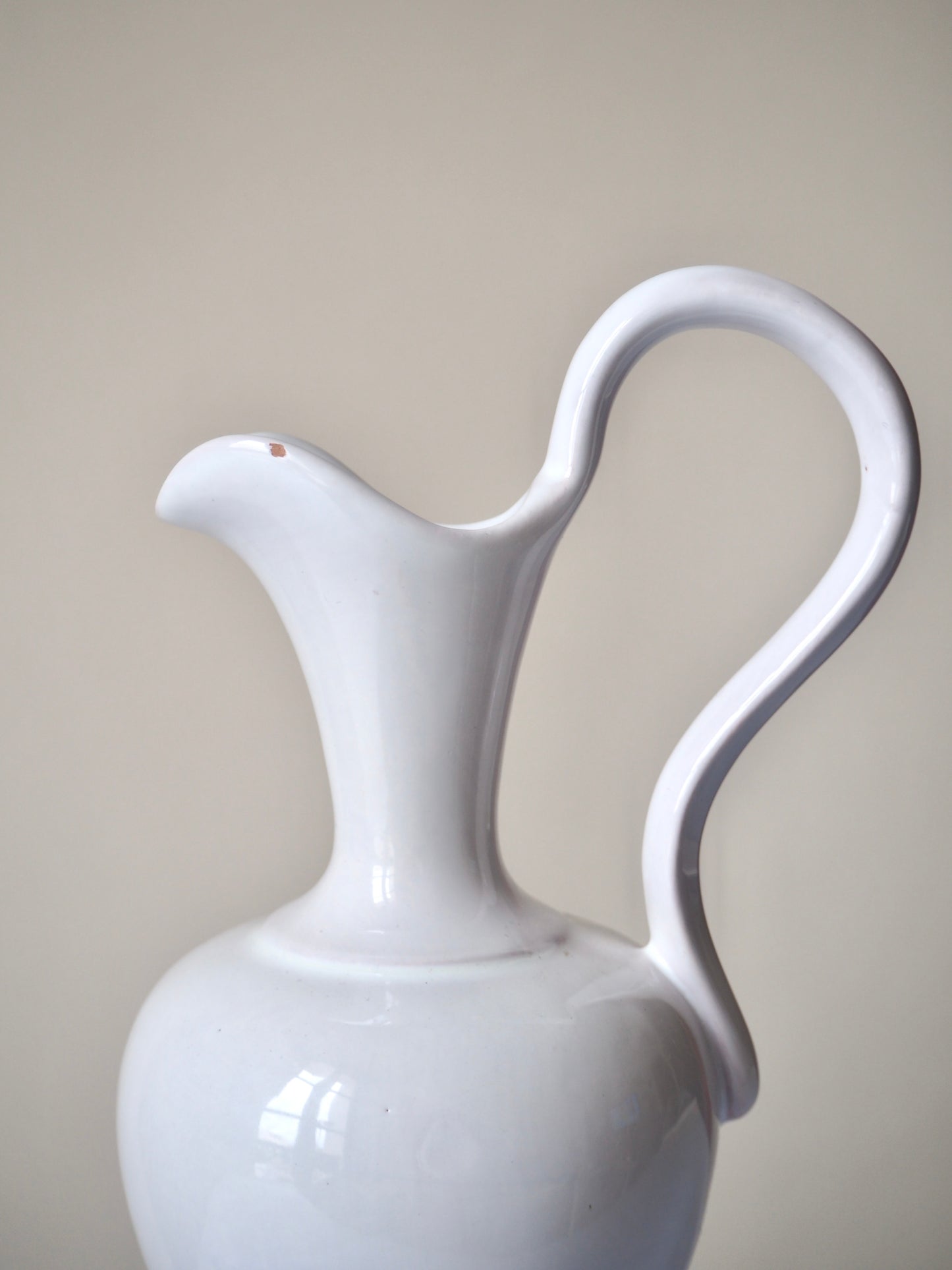 Aiguière en faïence Lallier à Moustiers