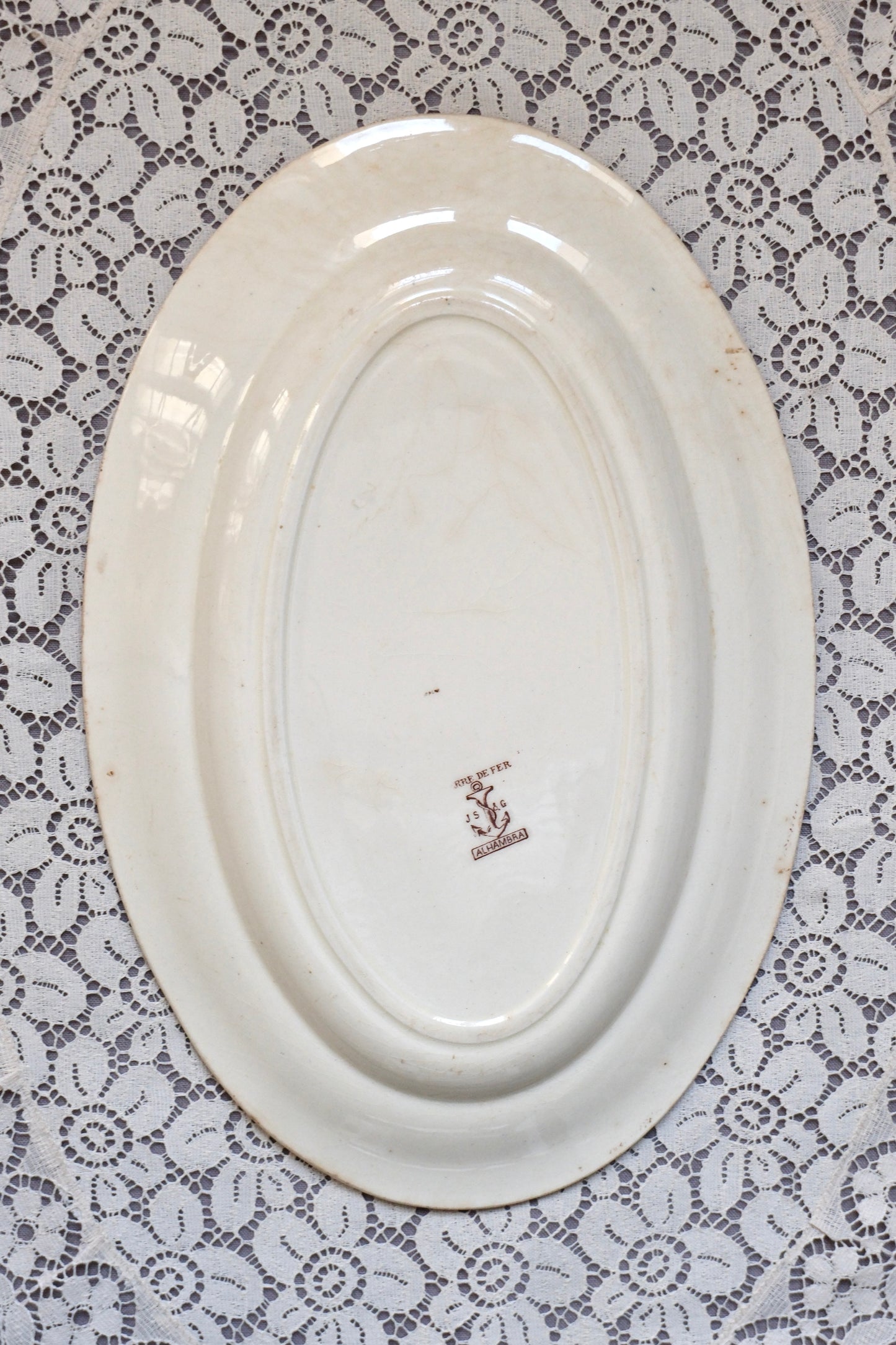 Plat en terre de fer Clairefontaine, Alhambra