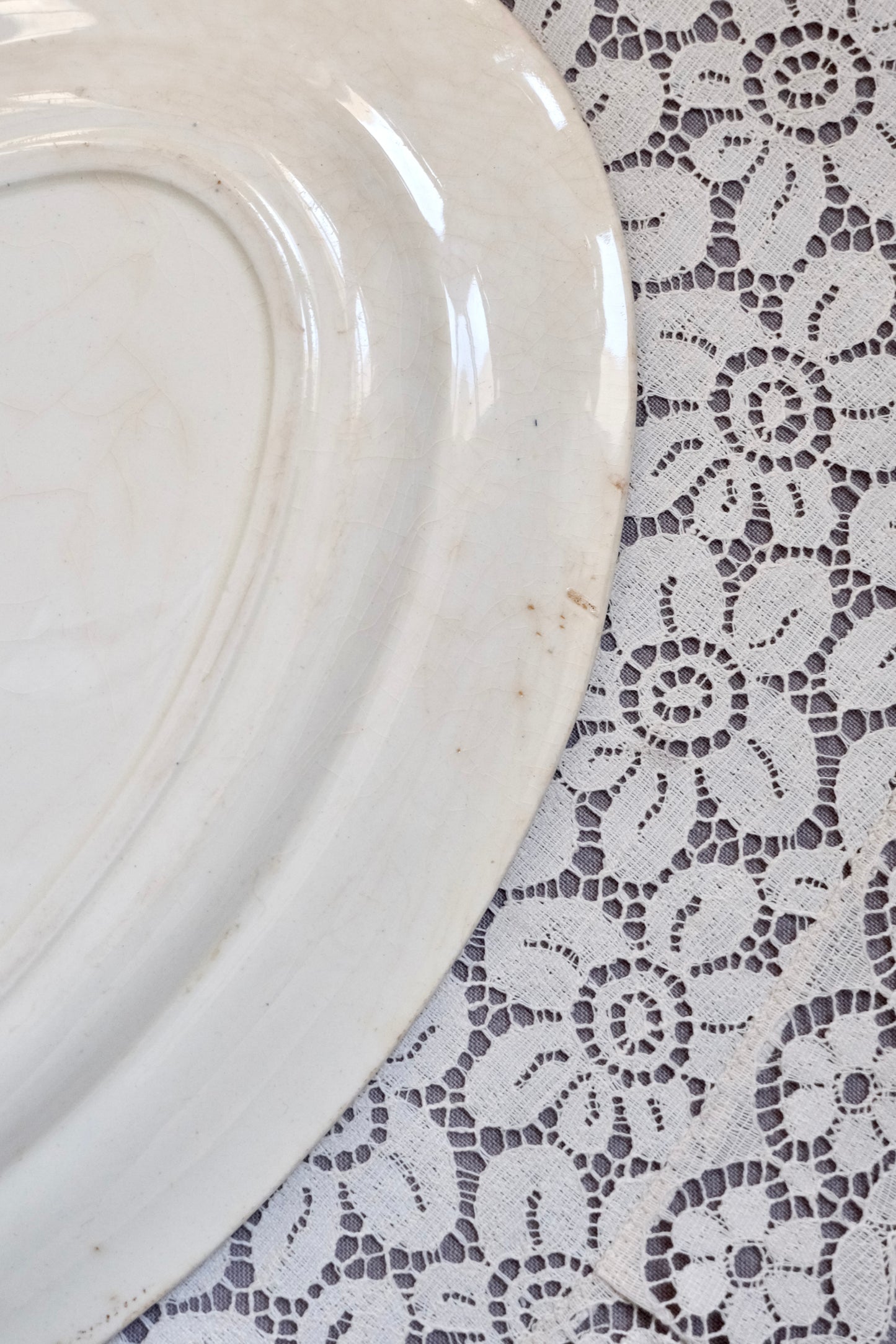 Plat en terre de fer Clairefontaine, Alhambra