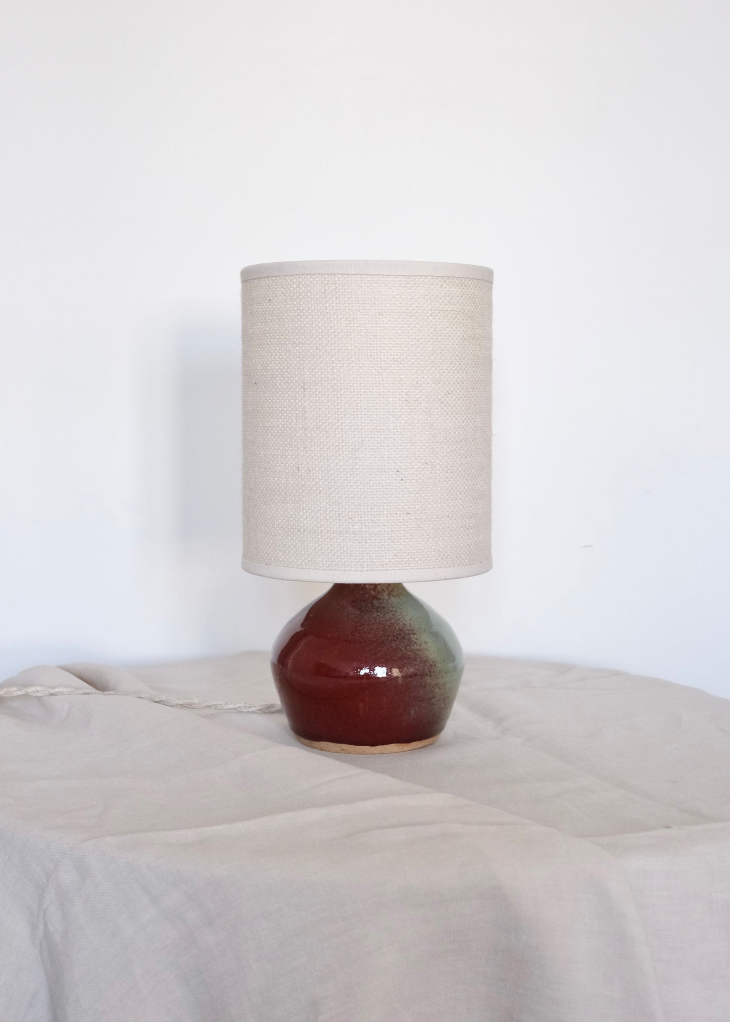 La lampe en céramique ronde