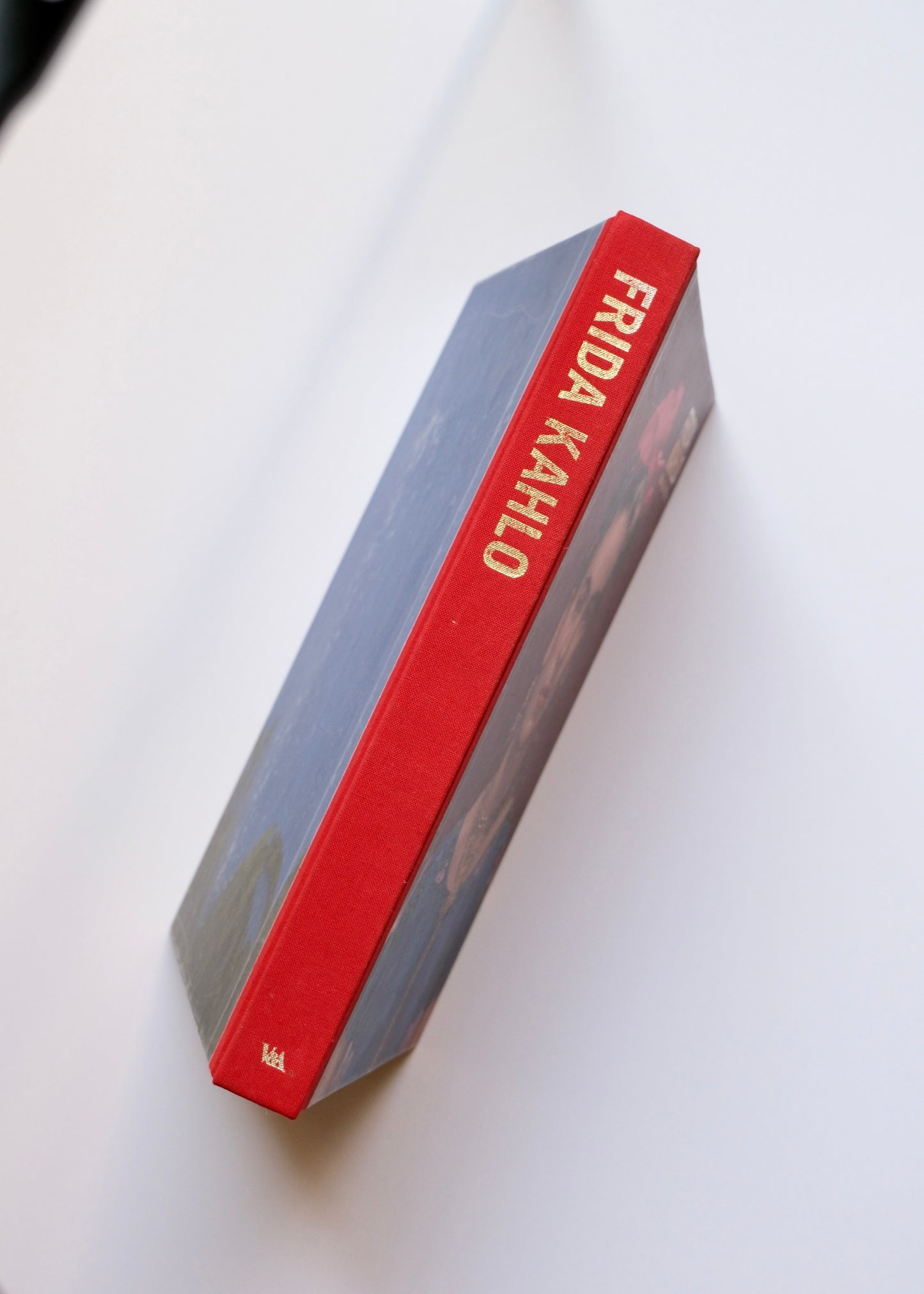 Frida Kahlo, Making herself up