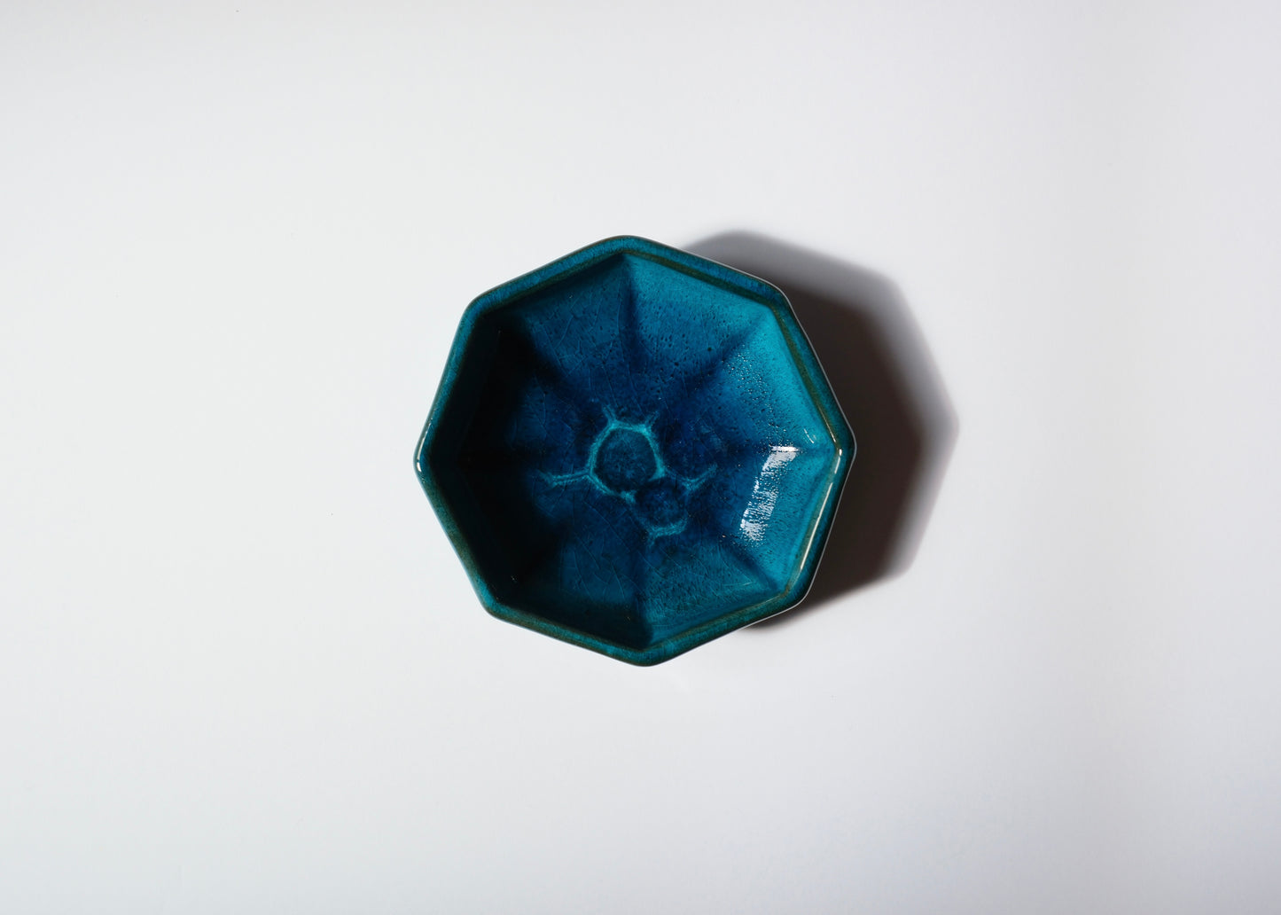 La coupelle bleue Christian de Mons