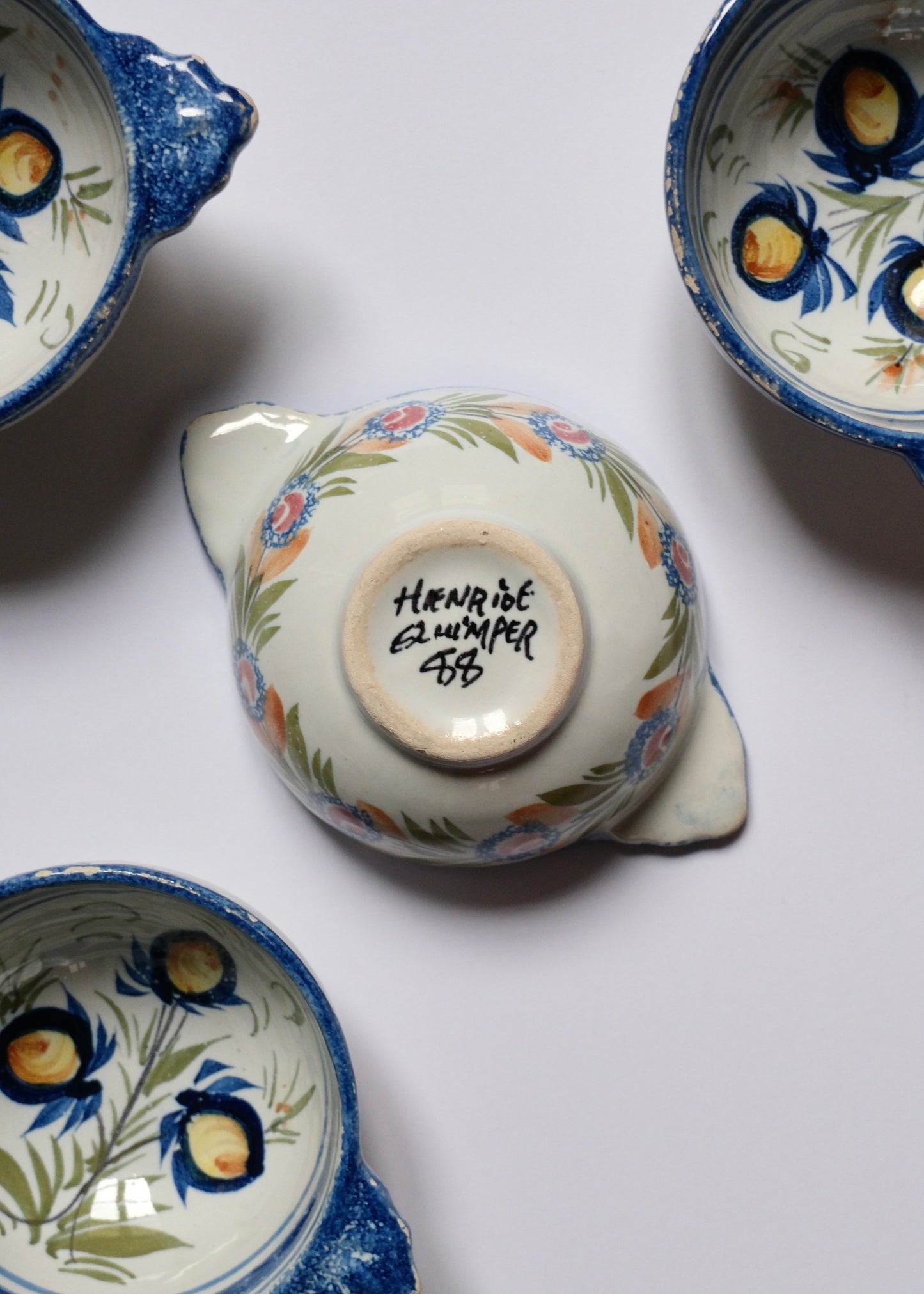 Les petits bols oreilles Henriot Quimper