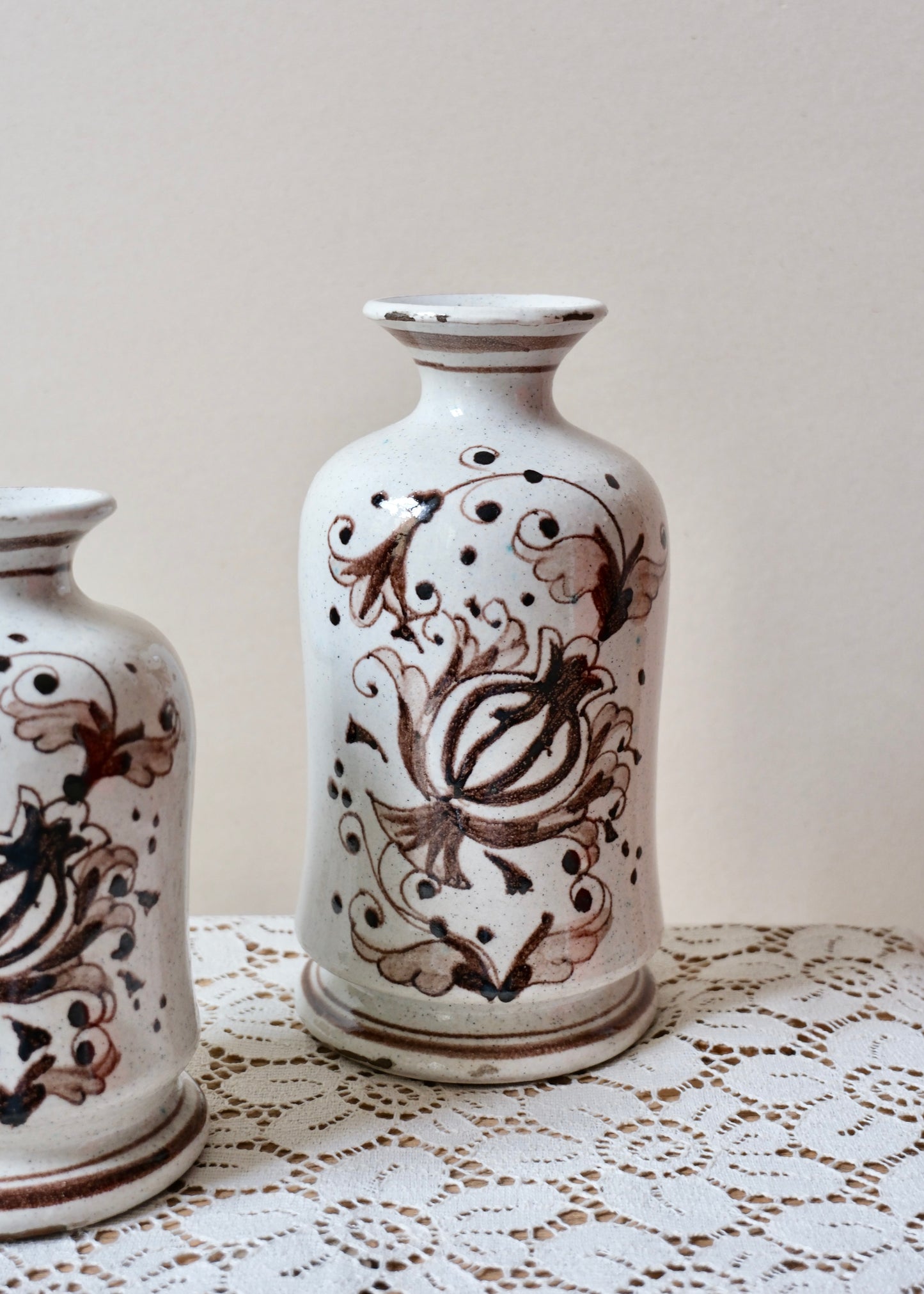 Vases bouteilles en céramique Italienne