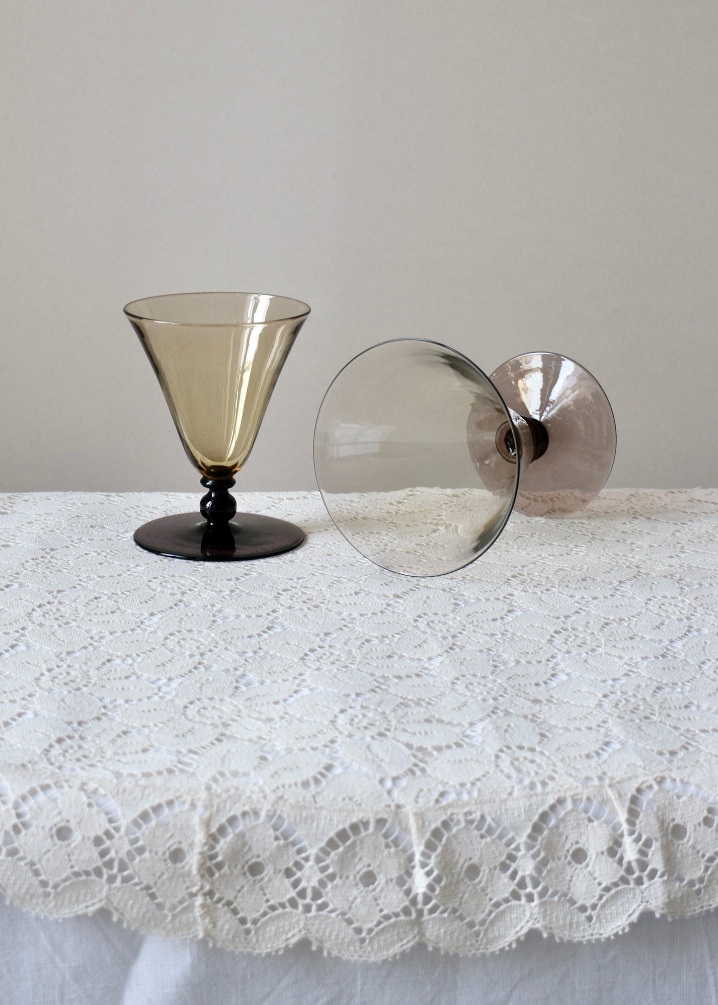 Verres à pieds bicolores