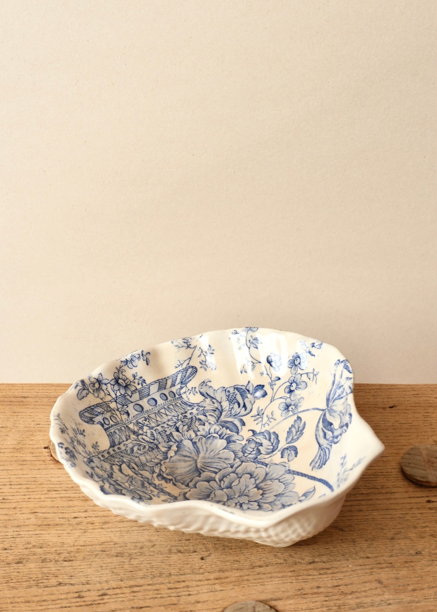 La coupelle coquillage fleurs bleues