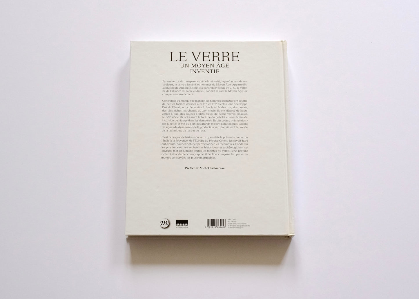 Le verre, un moyen-âge inventif