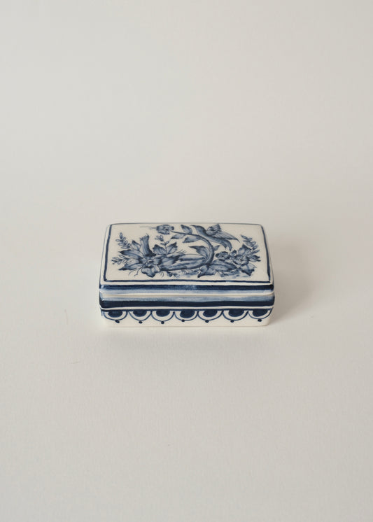 Boîte en céramique de Coimbra, L'oiseau bleu