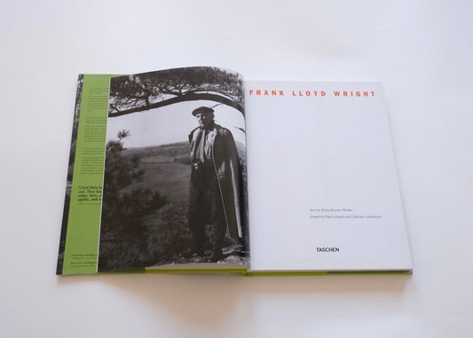 Franck Lloyd Wright, Taschen