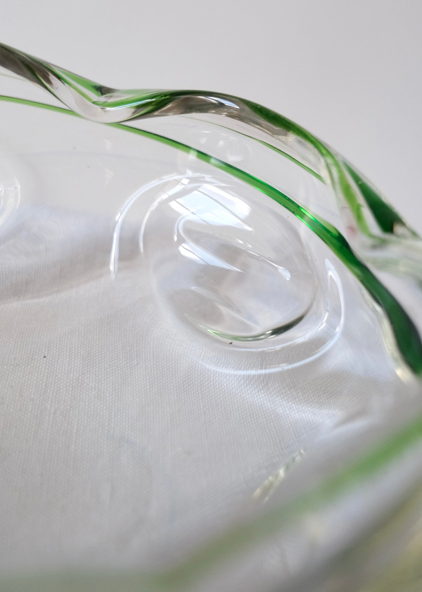 Le cendrier, vide poche en verre