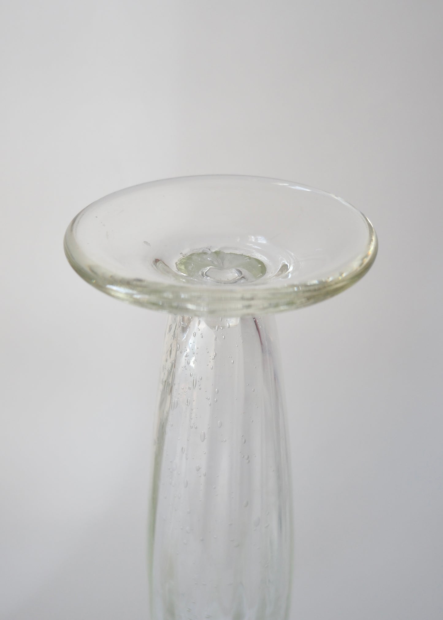 Bougeoir en verre soufflé