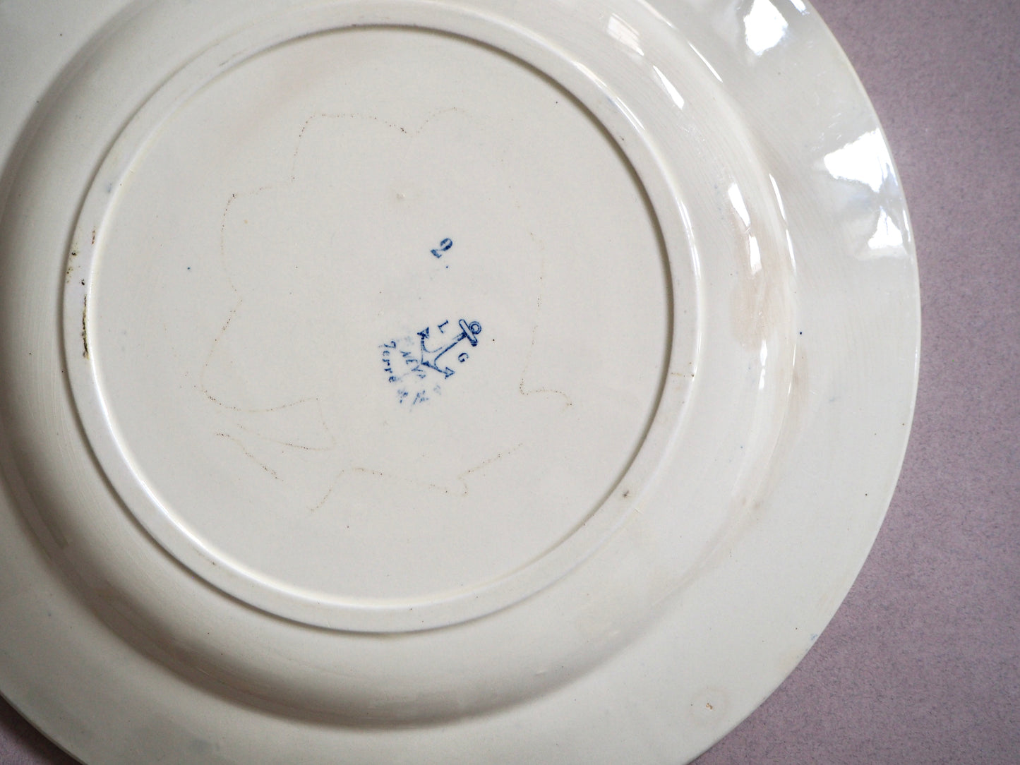 Le grand plat rond Terre de fer de Clairefontaine