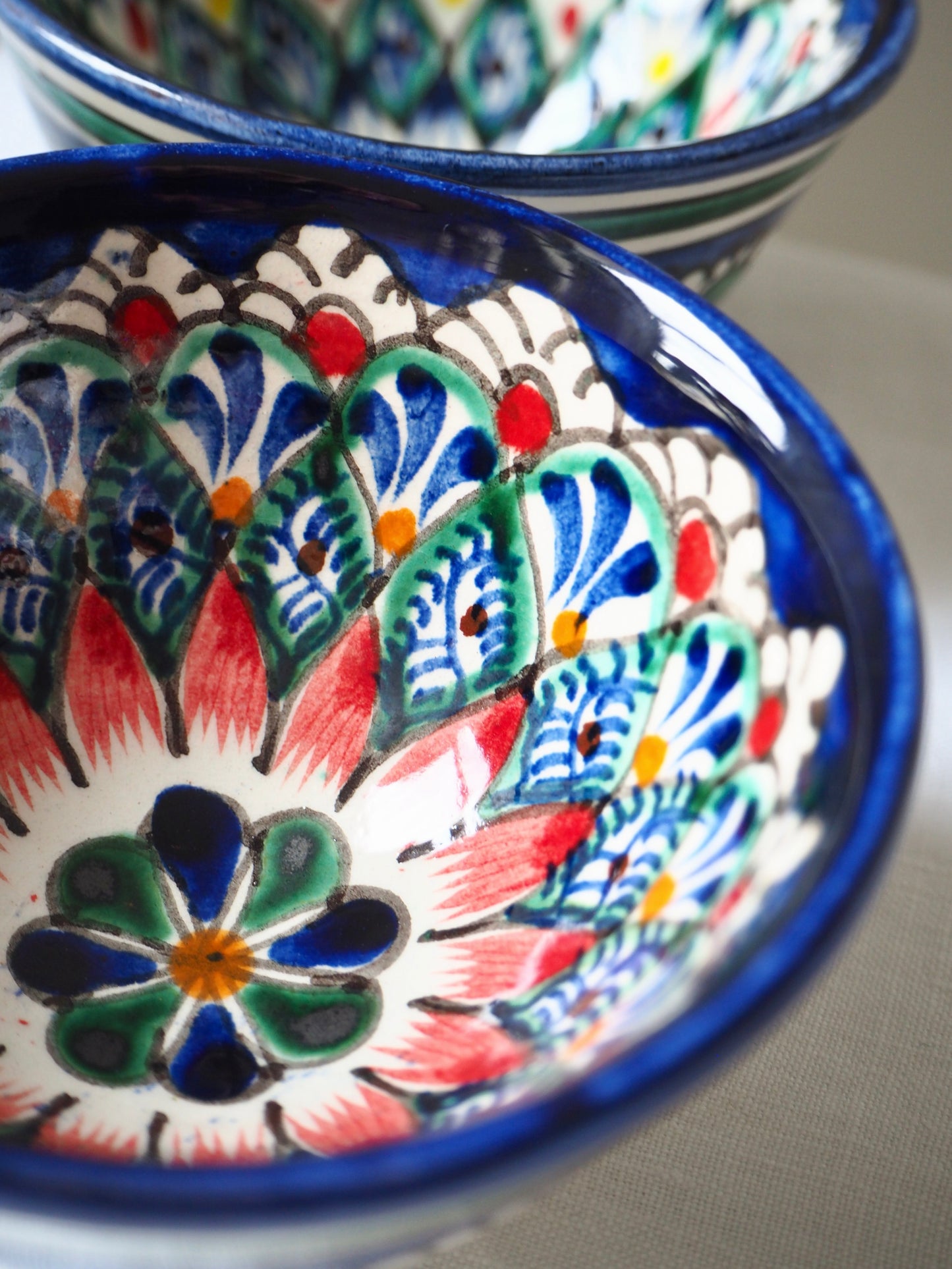 Les petites tasses colorées