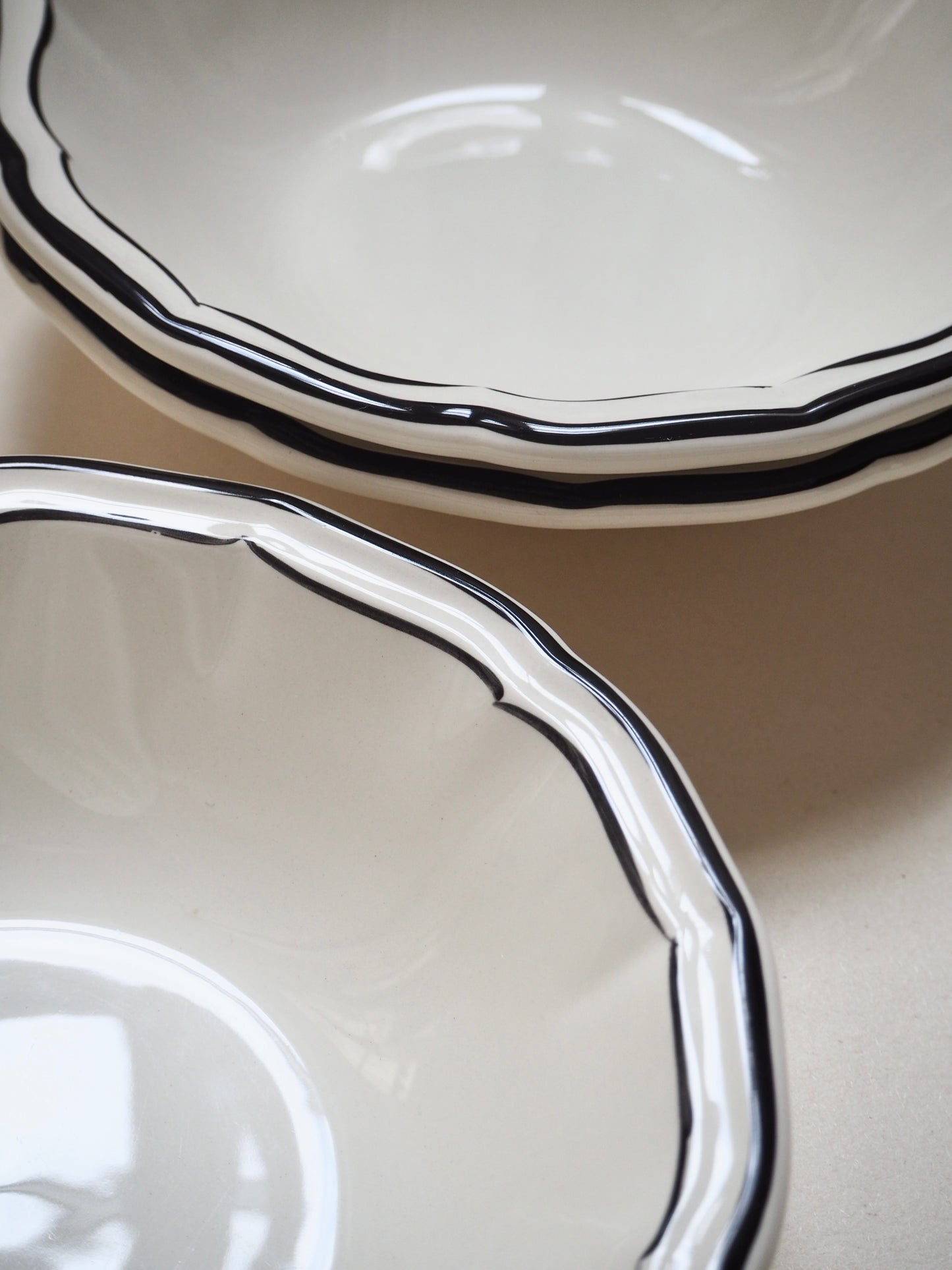 Les coupelles en faïence de Gien