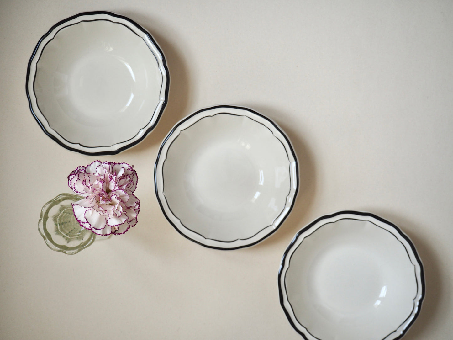 Les coupelles en faïence de Gien