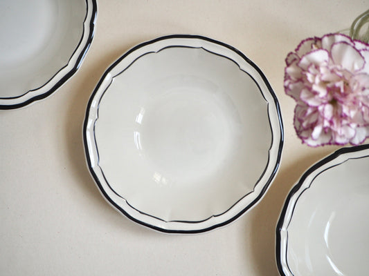 Les coupelles en faïence de Gien