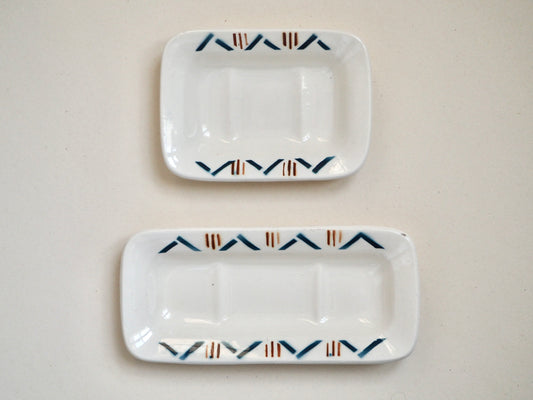 Accessoires de toilette en faïence