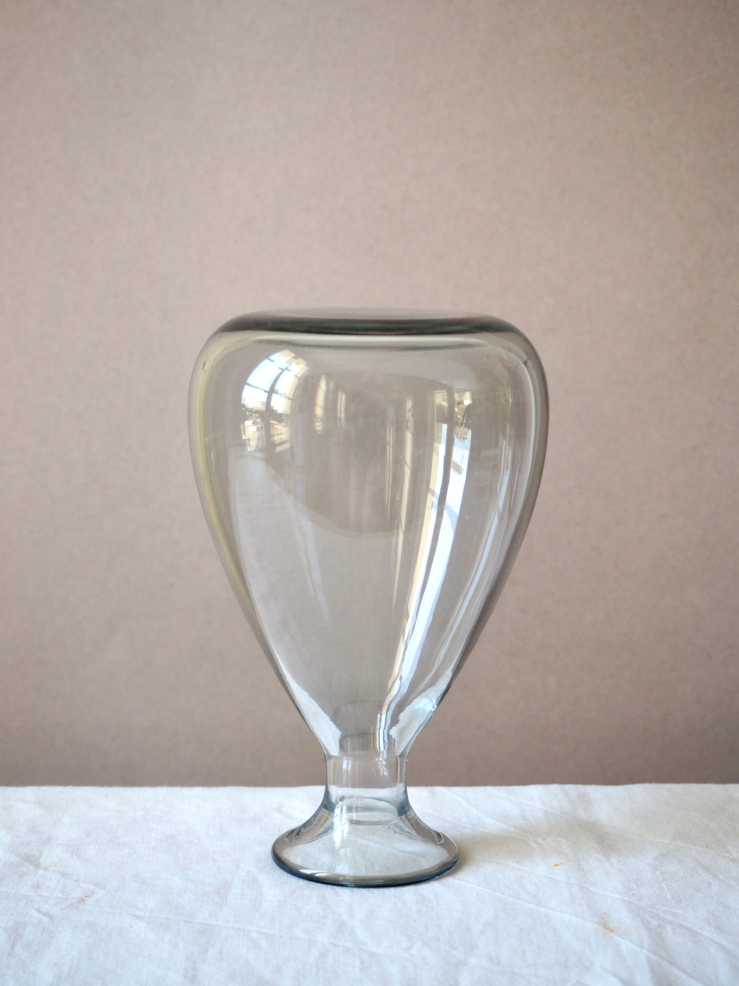 La carafe en verre soufflé