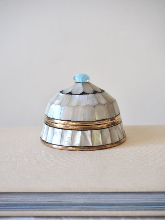 La boîte à bijoux nacrée