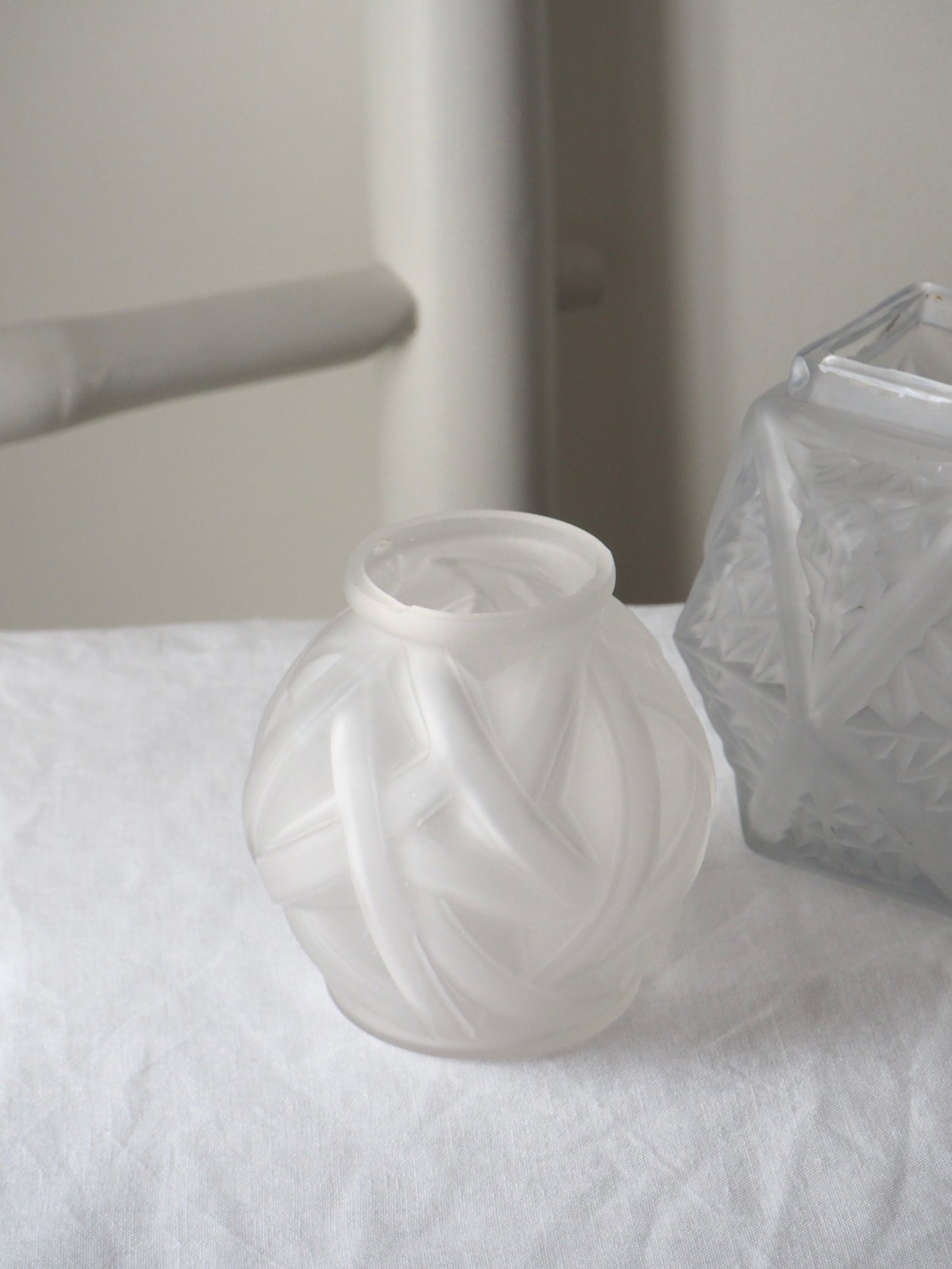 Le vase boule art déco