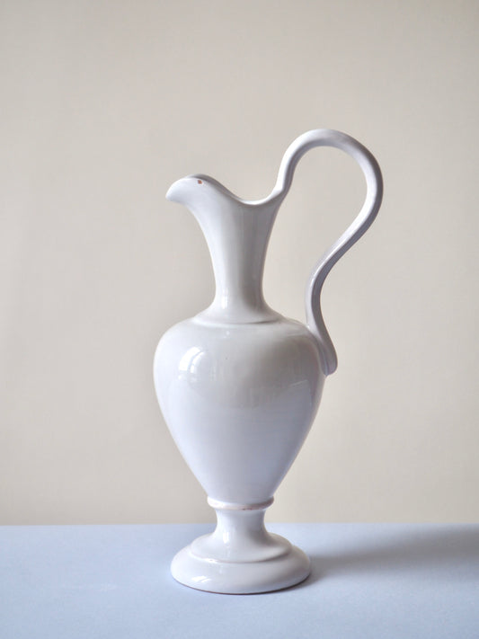 Aiguière en faïence Lallier à Moustiers