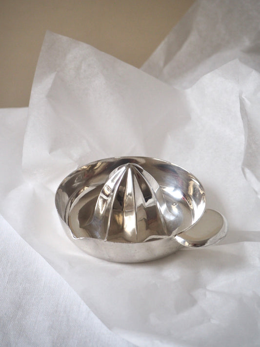 Presse agrume en argent massif