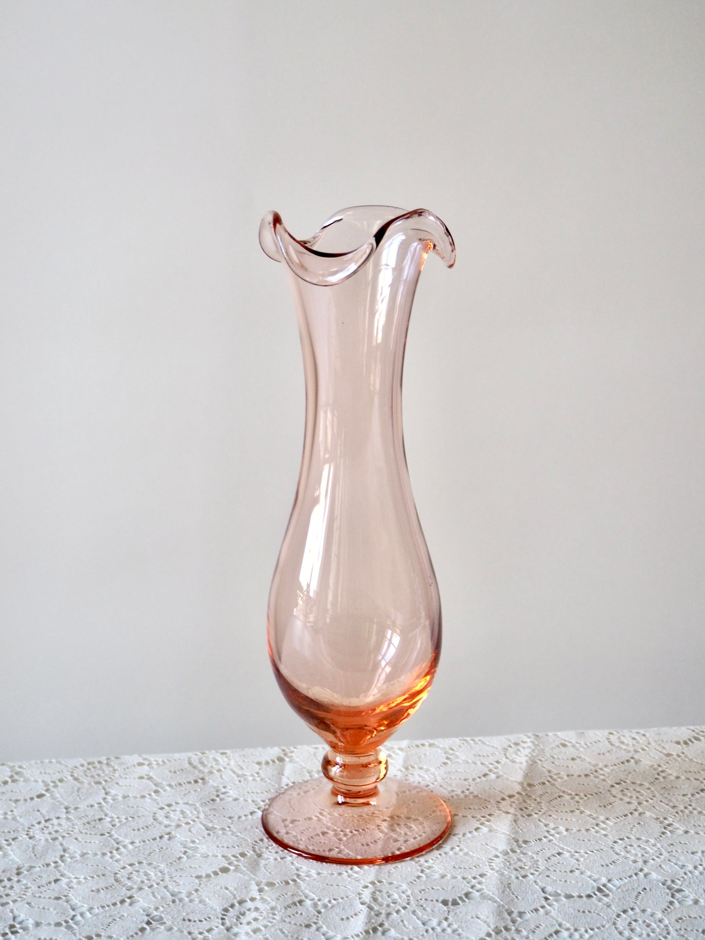 Vase en verre rosaline