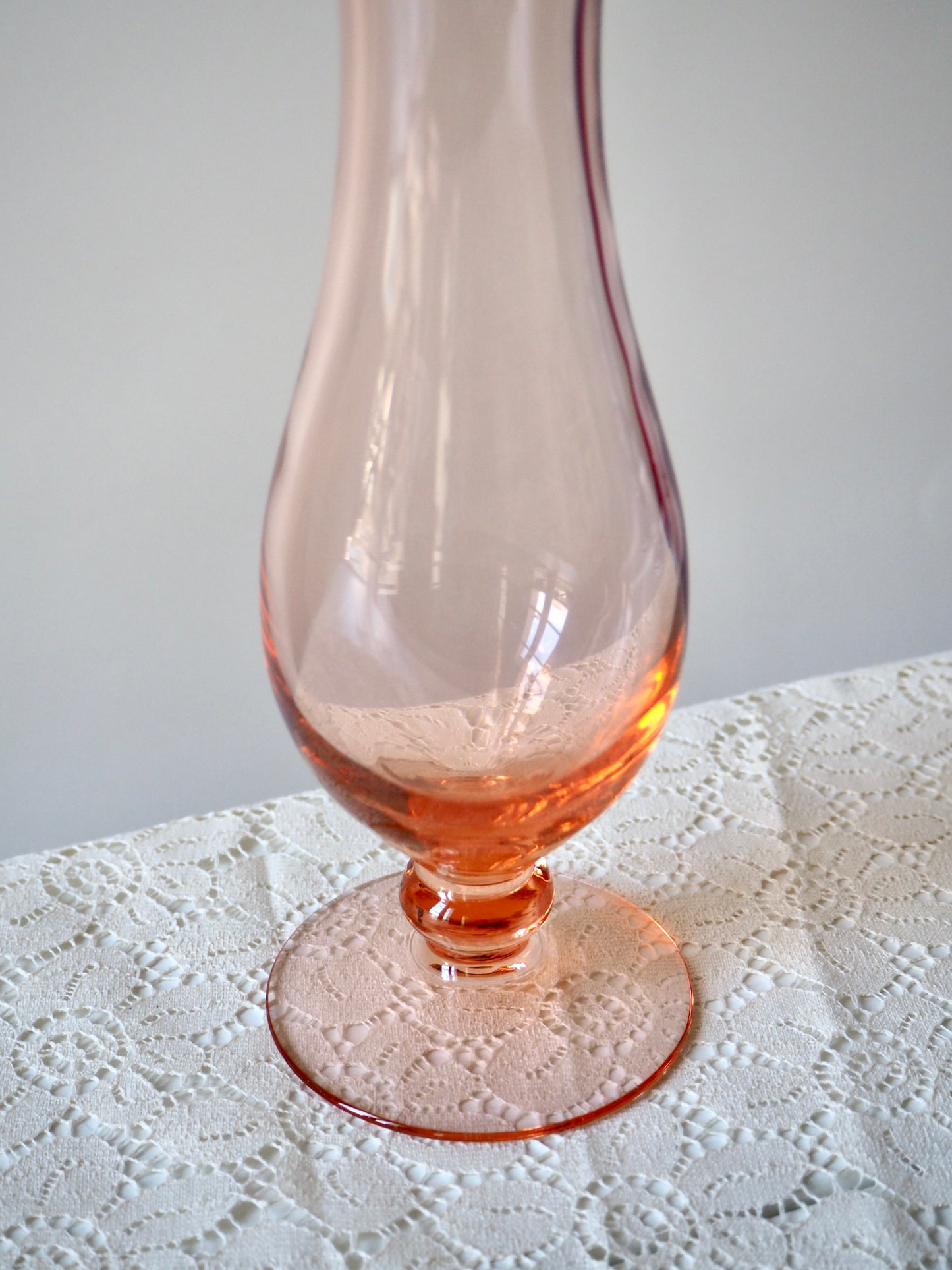 Vase en verre rosaline